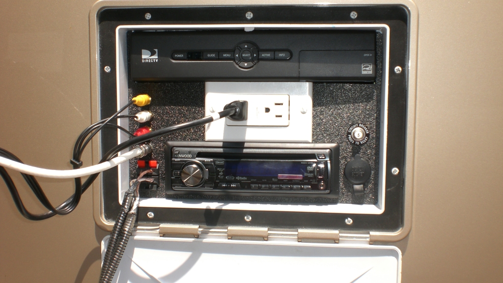 Custom TV/Stereo Installation in RV